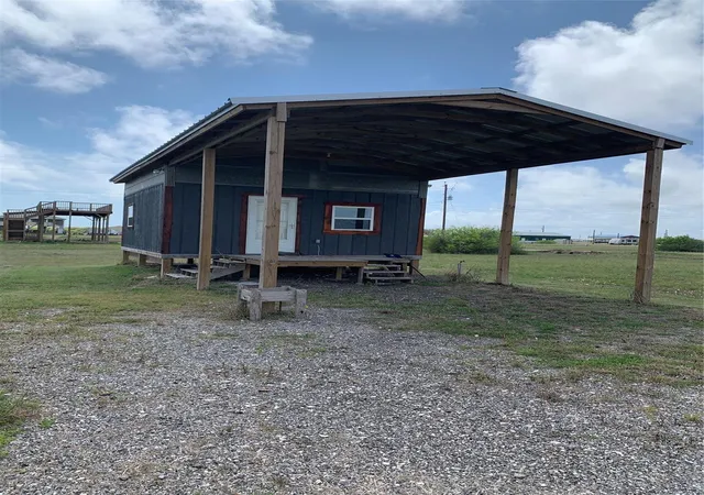 1st image of 134 Kingfish Ln, Palacios, TX 77465 | MLS# 40933062