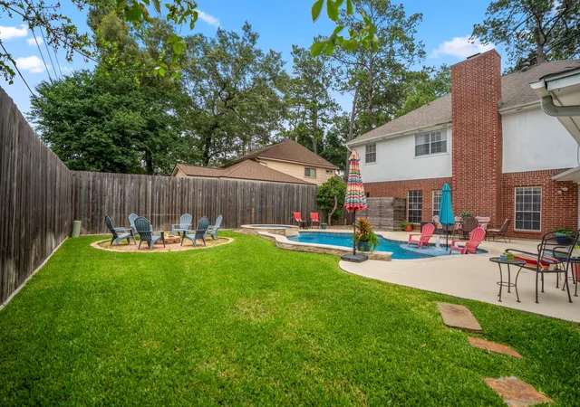 Photo 3 of Sale Pending at 6614 Seinfeld Ct, Houston, TX 77069 | MLS# 29452277 | Listing updated on 2026-09-02
