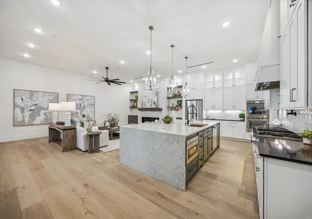 4th image of 431 W 30Th St, Houston, TX 77018 | MLS# 84965069