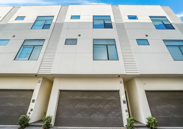 38th image of 1004 California St #203, Houston, TX 77006 | MLS# 31148910