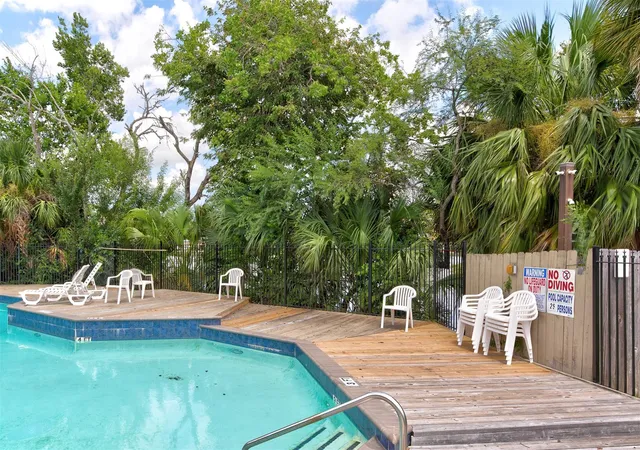 26th image of 18617 Egret Bay Blvd #506, Webster, TX 77058 | MLS# 92058745