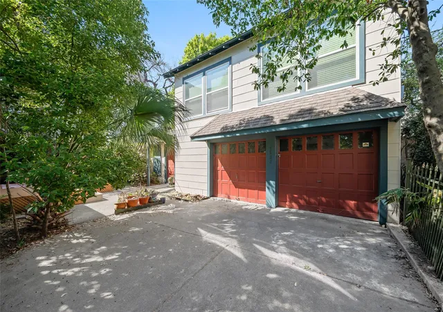 2nd image of 1534 Harold St, Houston, TX 77006 | MLS# 85234599