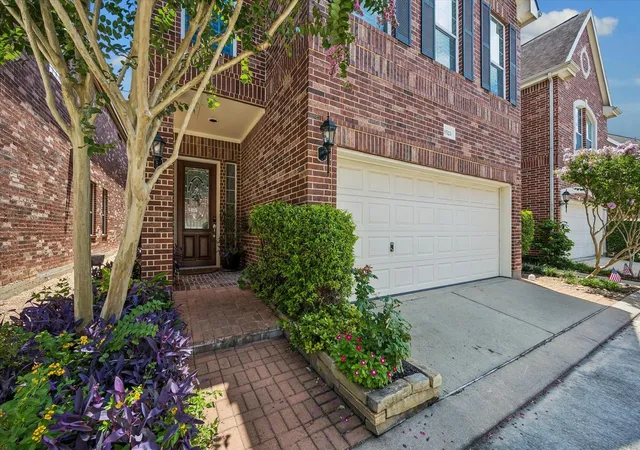 Photo 2 of Single family home for sale at 1523 Olive Garden, Houston, TX 77077 | MLS# 78052936 | Listing updated on 2026-09-12
