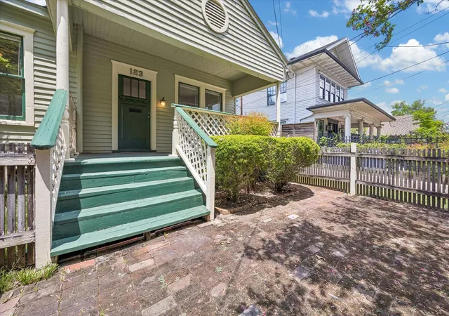 4th image of 123 Parkview St, Houston, TX 77009 | MLS# 42720385