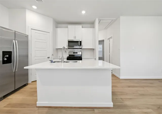 1st image of 2310 Pioneer Landing Ln, Crosby, TX 77532 | MLS# 71217925