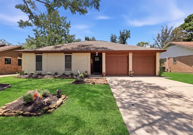 Photo 2 of Single family home for sale at 21327 Glenbranch Dr, Spring, TX 77388 | MLS# 84993476 | Listing updated on 2026-09-13