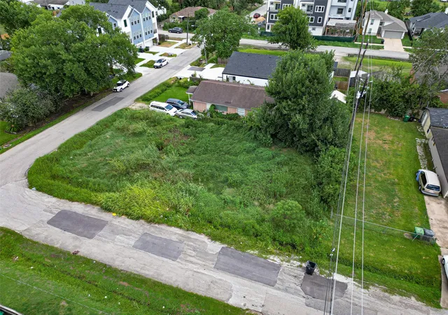 Photo 3 of Land for sale at 7207 Conley St, Houston, TX 77021 | MLS# 82266089 | Listing updated on 2026-08-31