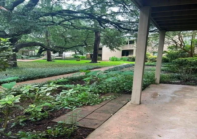 2nd image of 2100 Tanglewilde St #565, Houston, TX 77063 | MLS# 55611512
