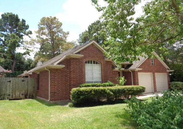 Photo 2 of Sale Pending at 7910 Park Hollow Ct, Houston, TX 77095 | MLS# 61217915 | Listing updated on 2026-09-15