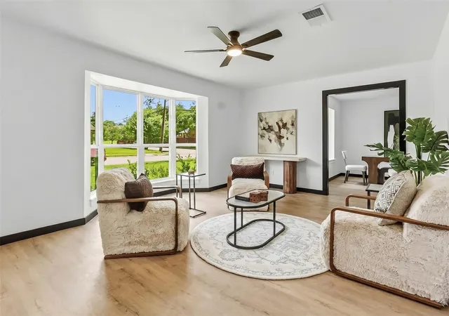 Photo 3 of Single family home for sale at 3300 Knight Ln, Baytown, TX 77521 | MLS# 85114854 | Listing updated on 2026-08-30