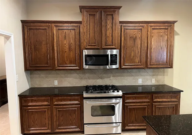 12th image of 2904 Lakemist Ct, League City, TX 77573 | MLS# 56686921