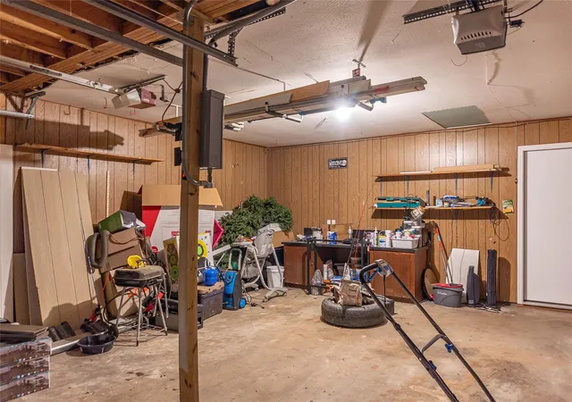 43rd image of 302 Oak Ln, Village Mills, TX 77663 | MLS# 25892820