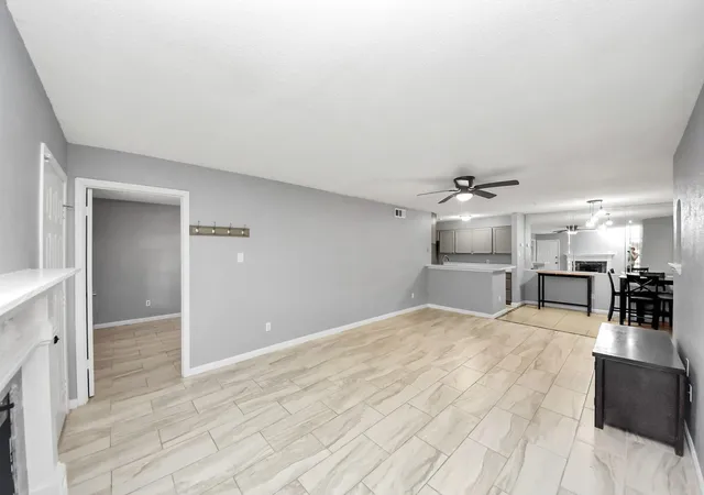 2nd image of 10735 Braes Bend Dr, Houston, TX 77071 | MLS# 46994671
