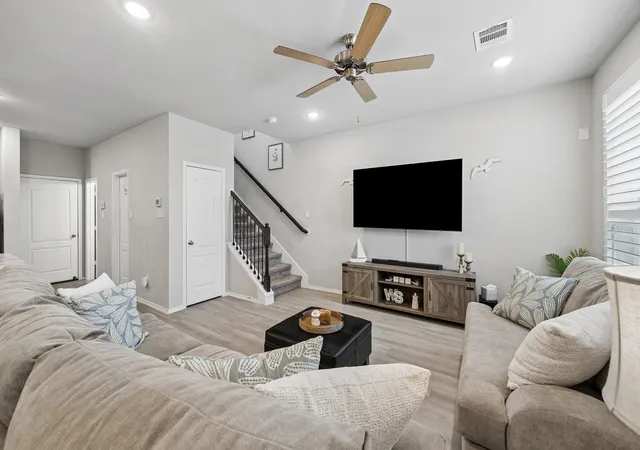 2nd image of 12683 Taymouth Manor Dr #6, Humble, TX 77346 | MLS# 39011878