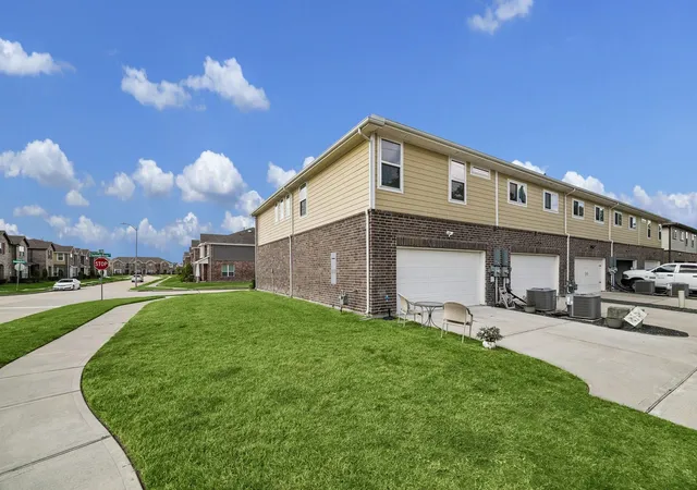 30th image of 12683 Taymouth Manor Dr #6, Humble, TX 77346 | MLS# 39011878