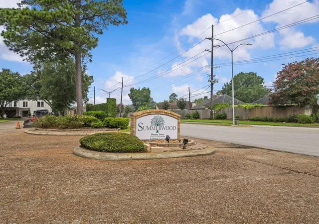 48th image of 320 Summerwood St, Beaumont, TX 77706 | MLS# 32844339