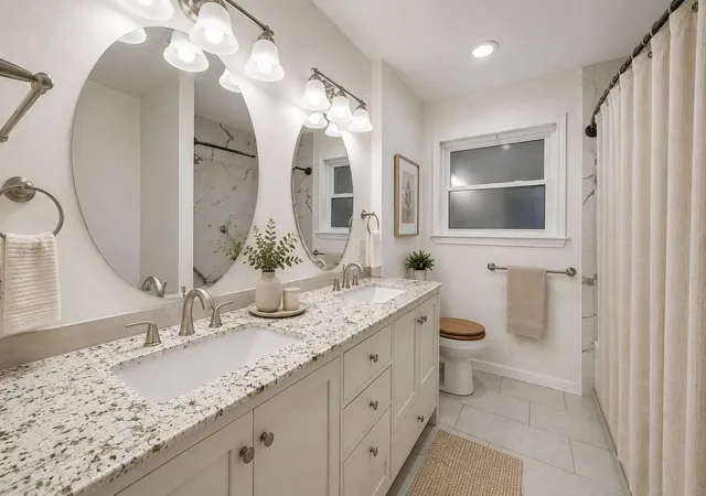 Photo 4 of Single family home for sale at 2017 Shadowdale Dr, Houston, TX 77043 | MLS# 31723052 | Listing updated on 2026-10-07