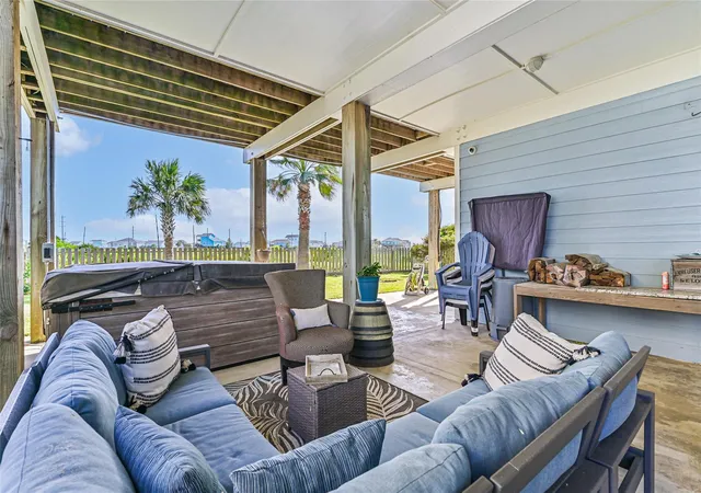 Photo 3 of Single family home for sale at 22521 Vista Del Mar, Galveston, TX 77554 | MLS# 52891926 | Listing updated on 2026-09-19