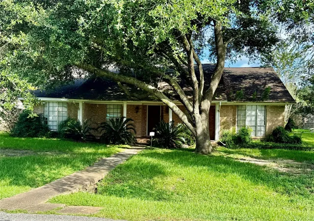 1st image of 2606 Gun Powder Ln, Pearland, TX 77581 | MLS# 62582761