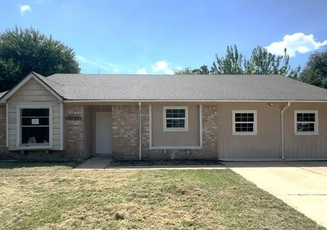 Photo 2 of Single family home for sale at 7735 Whispering Wood Ln, Houston, TX 77086 | MLS# 19414501 | Listing updated on 2026-08-29