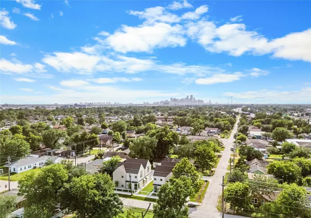 31st image of 7432 7444 Tremper St, Houston, TX 77020 | MLS# 89241694