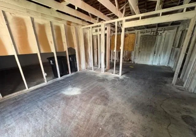 Photo 3 of Single family home for sale at 7118 Bahia Ln, Missouri City, TX 77489 | MLS# 17015681 | Listing updated on 2026-08-11