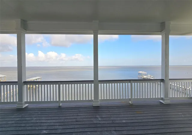 Photo 1 of Single family home for sale at 26638 Bay Water Dr, Galveston, TX 77554 | MLS# 21020294 | Listing updated on 2026-08-11