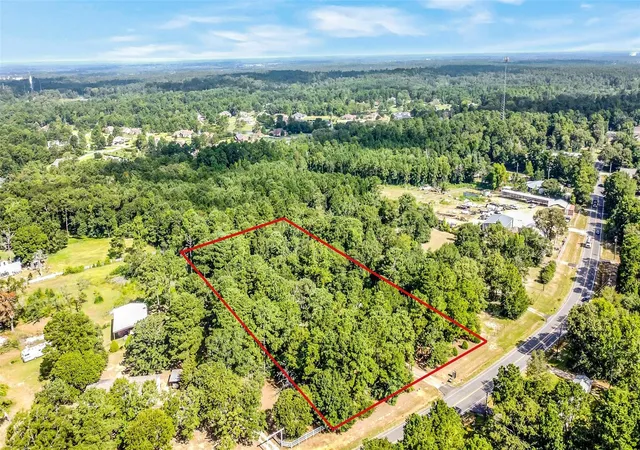 Photo 4 of Land for sale at 14031 Coaltown Rd, Willis, TX 77378 | MLS# 13829139 | Listing updated on 2026-08-11