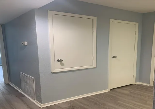 Photo 2 of Condo for sale at 14911 Wunderlich Dr #1013, Houston, TX 77069 | MLS# 90902911 | Listing updated on 2026-09-10