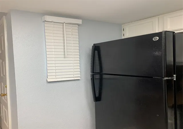 Photo 4 of Condo for sale at 14911 Wunderlich Dr #1013, Houston, TX 77069 | MLS# 90902911 | Listing updated on 2026-09-10