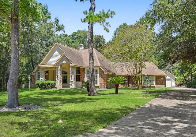 2nd image of 8685 Sunset Heights Ln, Conroe, TX 77302 | MLS# 48955564