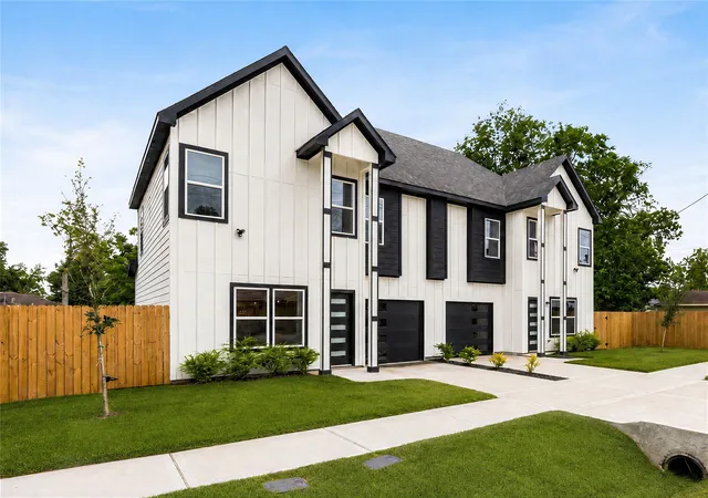 2nd image of 5420 Lynnfield St, Houston, TX 77028