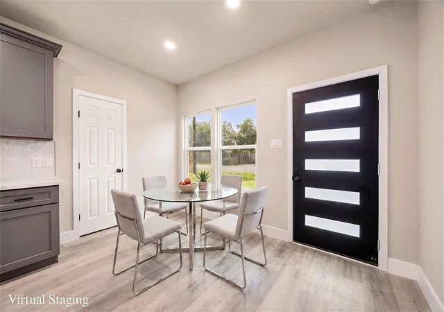 5th image of 5420 Lynnfield St, Houston, TX 77028
