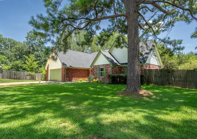 1st image of 140 Cherry Circle E Circle E, New Waverly, TX 77358 | MLS# 72287096