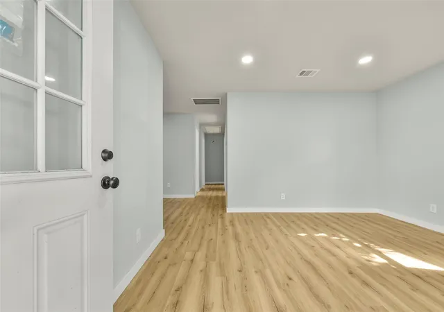 Photo 2 of Sale Pending at 10705 Munn St, Houston, TX 77029 | MLS# 29232204 | Listing updated on 2026-09-13