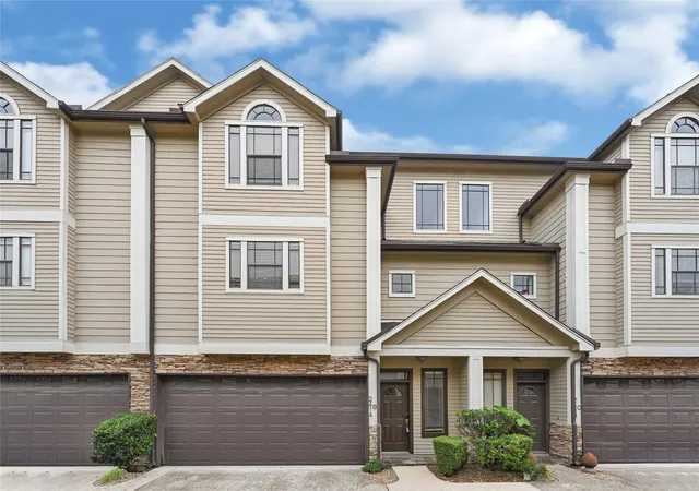 2nd image of 2414 Calumet St #B, Houston, TX 77004 | MLS# 873602