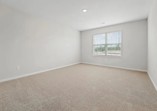Photo 3 of Sale Pending at 8314 Sunberry Shadow Dr, Houston, TX 77016 | MLS# 424766 | Listing updated on 2026-09-09