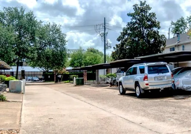 Photo 28 of Townhouse for sale at 7916 Grow Ln, Houston, TX 77040 | MLS# 58817827 | Listing updated on 2026-09-26