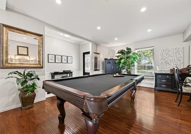 Photo 3 of Sale Pending at 1814 Antigua Ln, Houston, TX 77058 | MLS# 97906362 | Listing updated on 2026-09-16