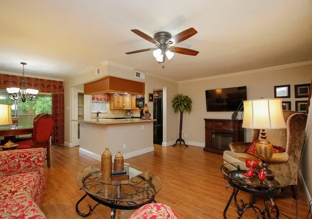 Condo for sale at 14555 Wunderlich Dr #2115, Houston, TX 77069 | MLS# 13112683