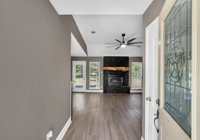 3rd image of 525 Peach Tree Rd, Mabank, TX 75156 | MLS# 87314226