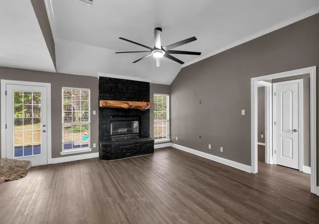 4th image of 525 Peach Tree Rd, Mabank, TX 75156 | MLS# 87314226