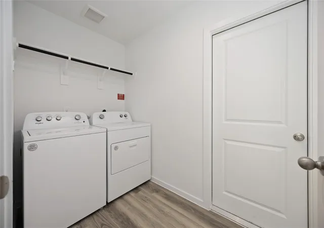 5th image of 5208 Purple Beebalm Wy, Houston, TX 77048 | MLS# 45261064