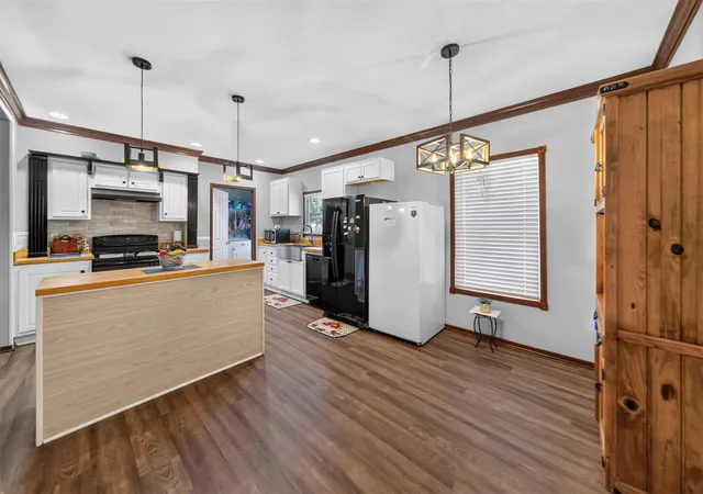 Photo 4 of Single family home for sale at 173 An County Rd 2234, Palestine, TX 75803 | MLS# 80632557 | Listing updated on 2026-09-03