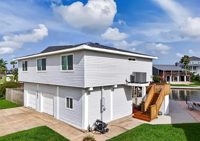 4th image of 1751 Tiki Dr, Galveston, TX 77554 | MLS# 5163471