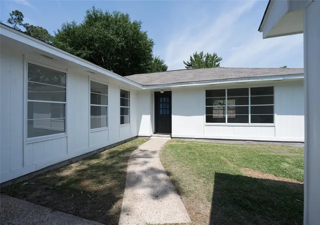 Photo 4 of Single family home for sale at 6023 Knotty Post Ln, Spring, TX 77373 | MLS# 94538122 | Listing updated on 2026-08-24