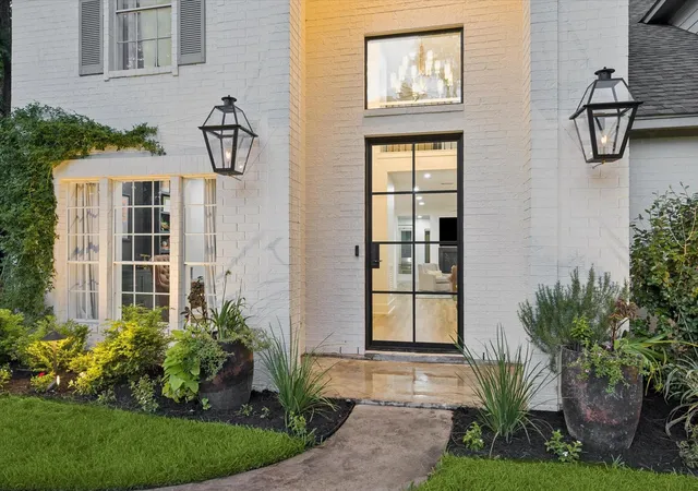 Photo 2 of Sale Pending at 14 Starviolet St, Spring, TX 77380 | MLS# 67663837 | Listing updated on 2026-08-24