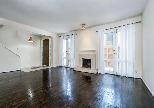 5th image of 2100 Tanglewilde St #269, Houston, TX 77063 | MLS# 26551808
