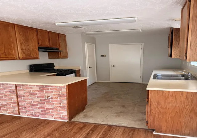 Photo 3 of Single family home for sale at 8010 Western Trl Dr, Houston, TX 77040 | MLS# 61626955 | Listing updated on 2026-08-15