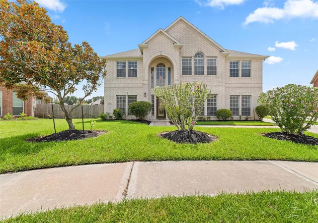 Photo 1 of Single family home for sale at 15319 Leila Bnd Dr, Houston, TX 77082 | MLS# 89643405 | Listing updated on 2026-09-12